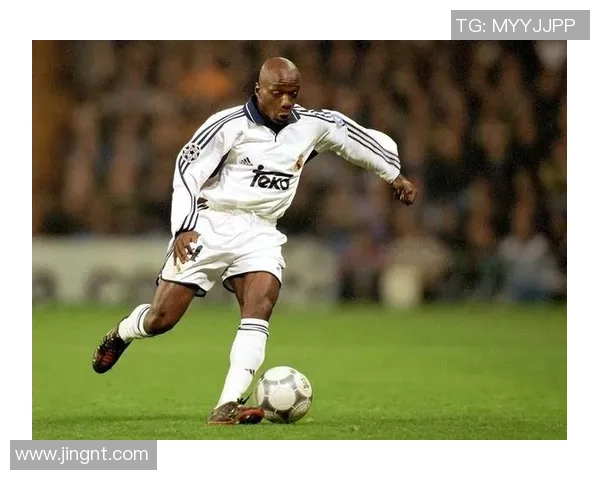 全球顶尖俱乐部足球明星的传奇故事与辉煌成就探秘