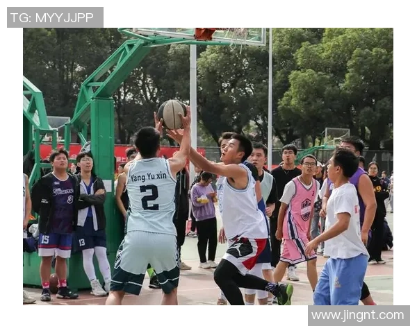 杨军深度解析篮球技巧与心得分享助你提升球技与比赛表现